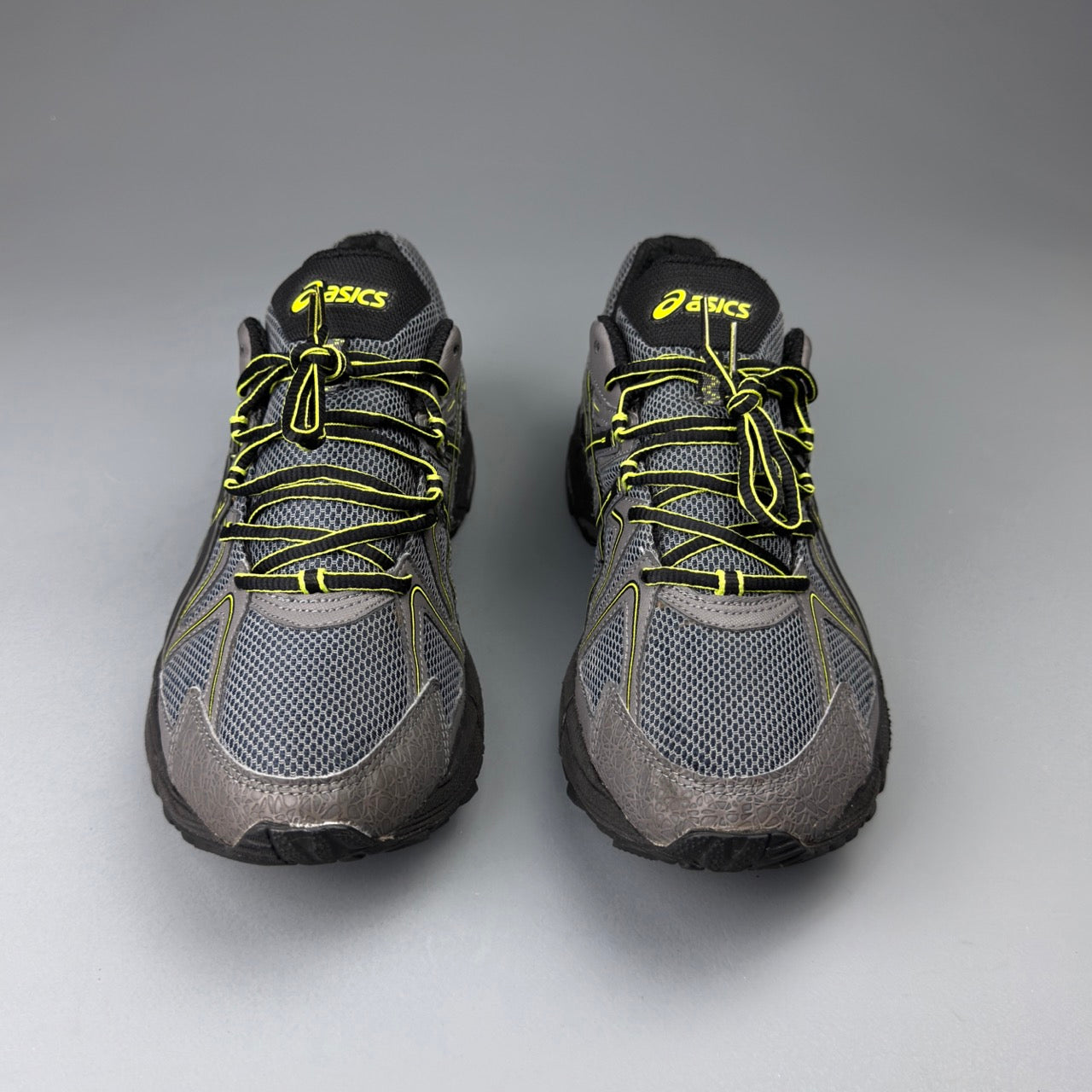 GEL Nimbus 16 — Anthracite / Jaune fluo