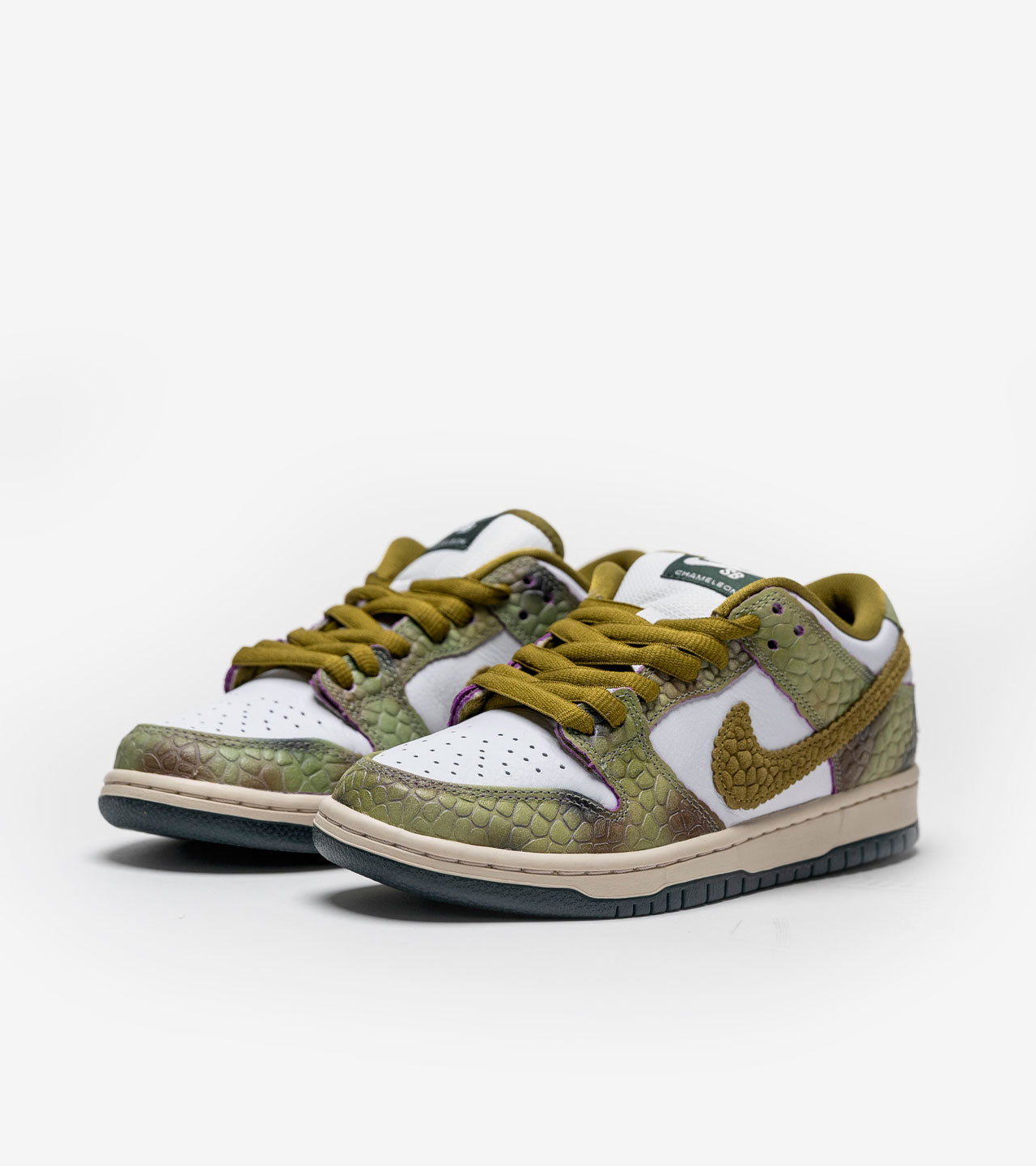 Nike SB Dunk Low Alexis Sablone Chameleon