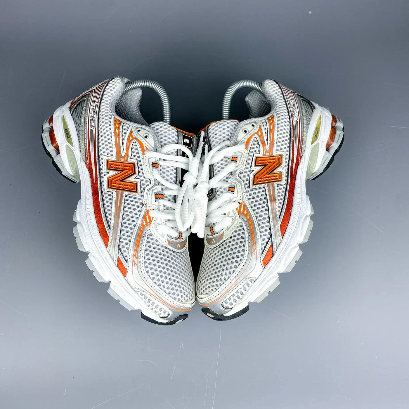 New Balance 740 ORANGE