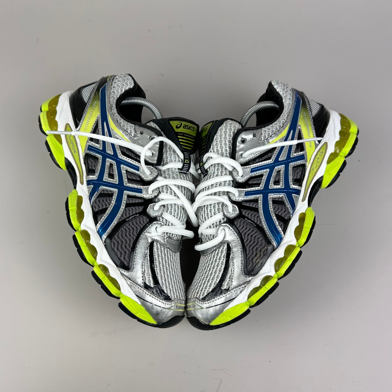 GEL Nimbus 16 — Blanc / Bleu roi / Jaune fluo