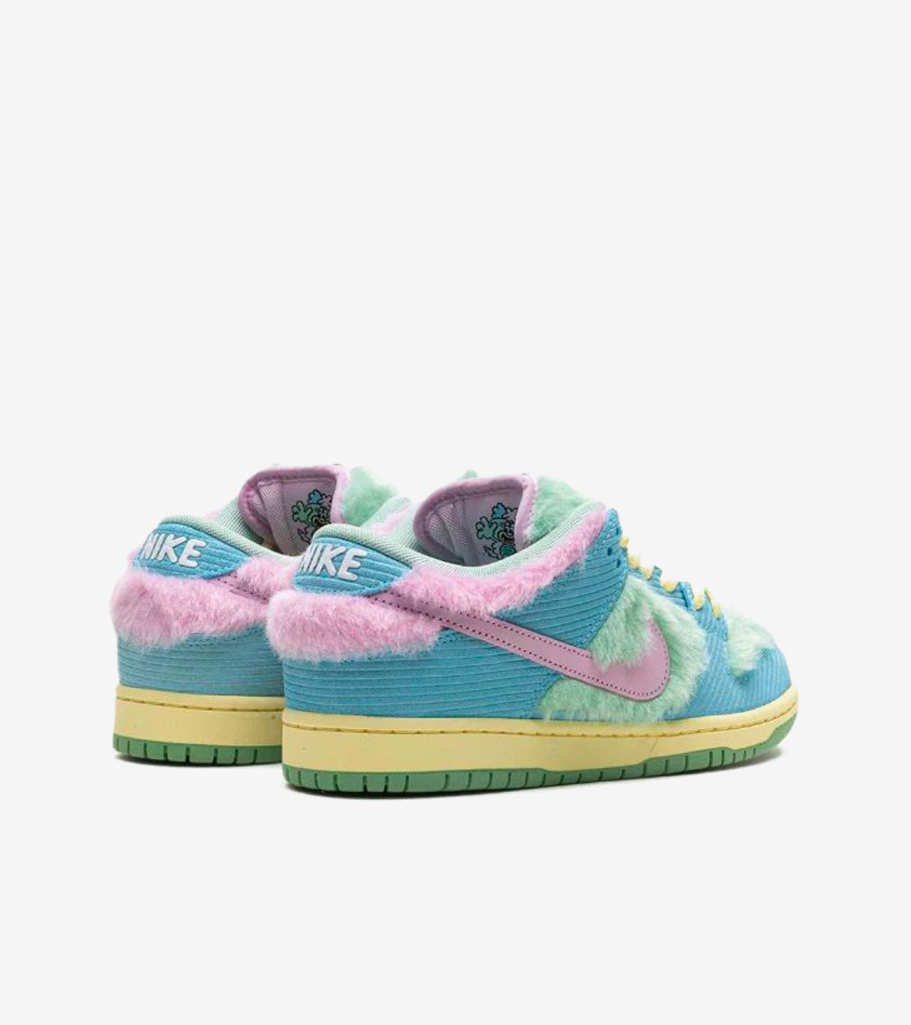 Nike SB Dunk Low Verdy Visty