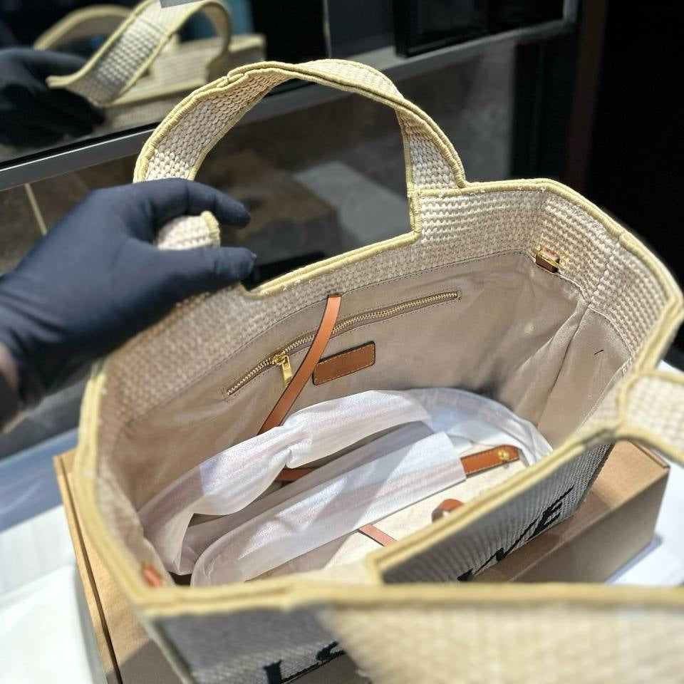 LOEWE - Font Tote Petit en raphia